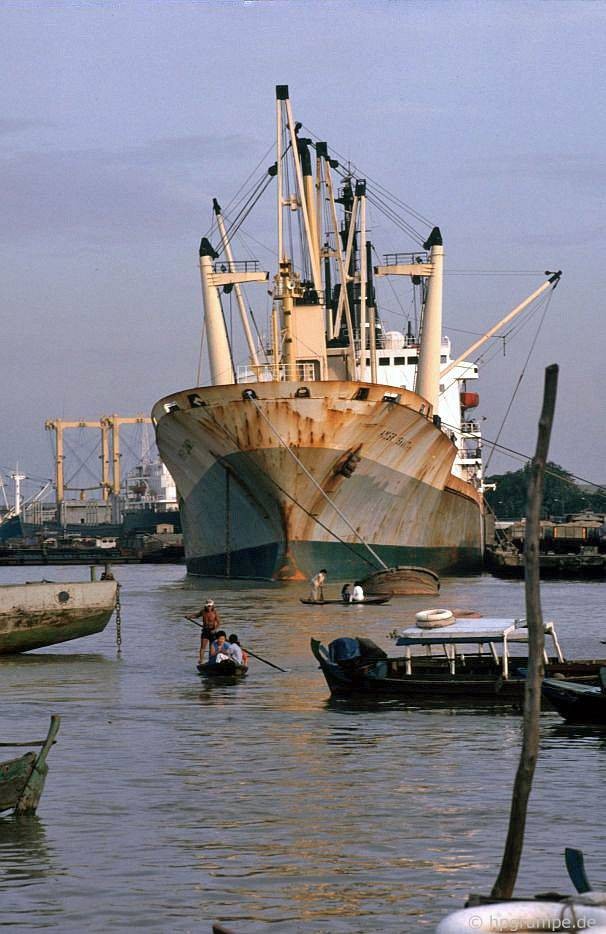 Cảng Sài Gòn, 1991.